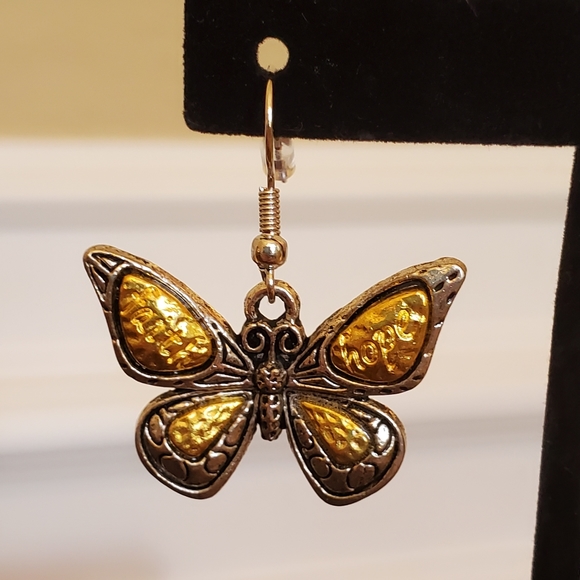 New Handmade Butterfly Drop Earrings - Picture 2 of 8